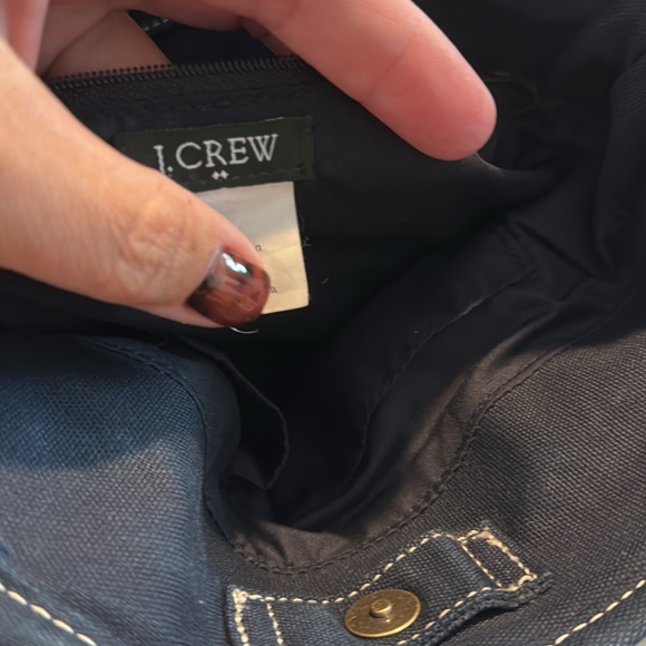 Moving - Picture 3 of 3